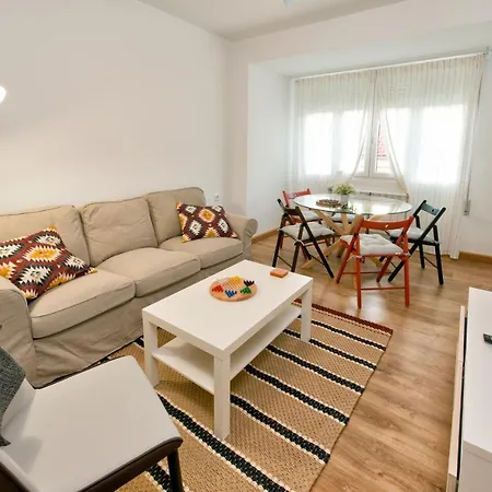 Apartamento Nuevo, Muy Centrico Y Completamente Equipado Para 5 Personas *