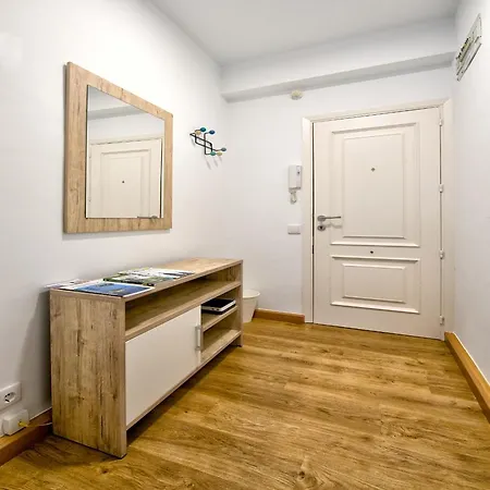 Apartamento Nuevo, Muy Centrico Y Completamente Equipado Para 5 Personas Apartamento Santiago de Compostela